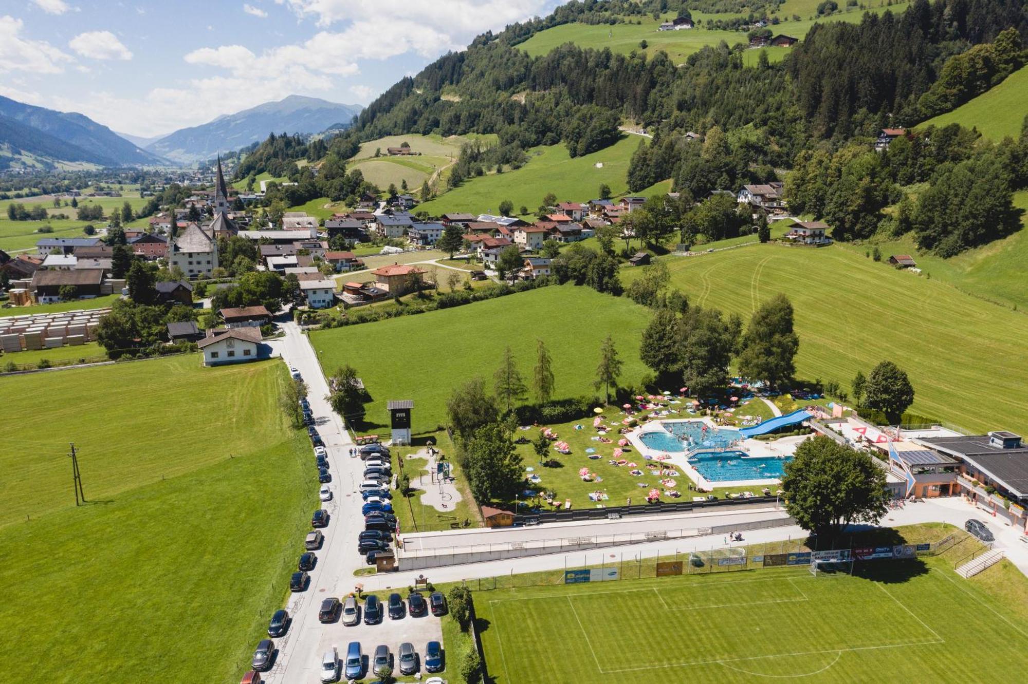 Hotel Dorfgasthof Schloesslstube Stuhlfelden Dış mekan fotoğraf