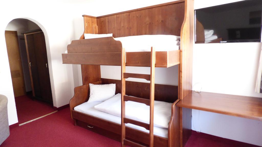 Hotel Dorfgasthof Schloesslstube Stuhlfelden Dış mekan fotoğraf