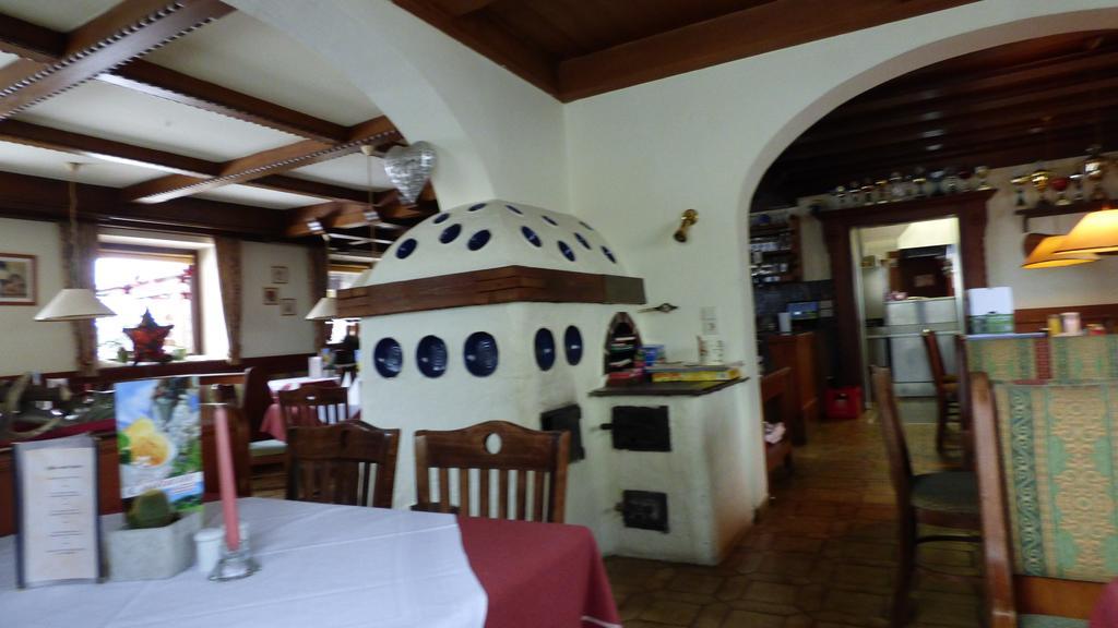 Hotel Dorfgasthof Schloesslstube Stuhlfelden Dış mekan fotoğraf